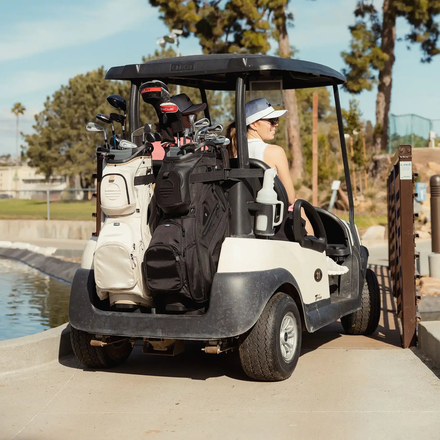 SUNDAY GOLF BIG RIG CART BAG - TOASTED ALMOND
