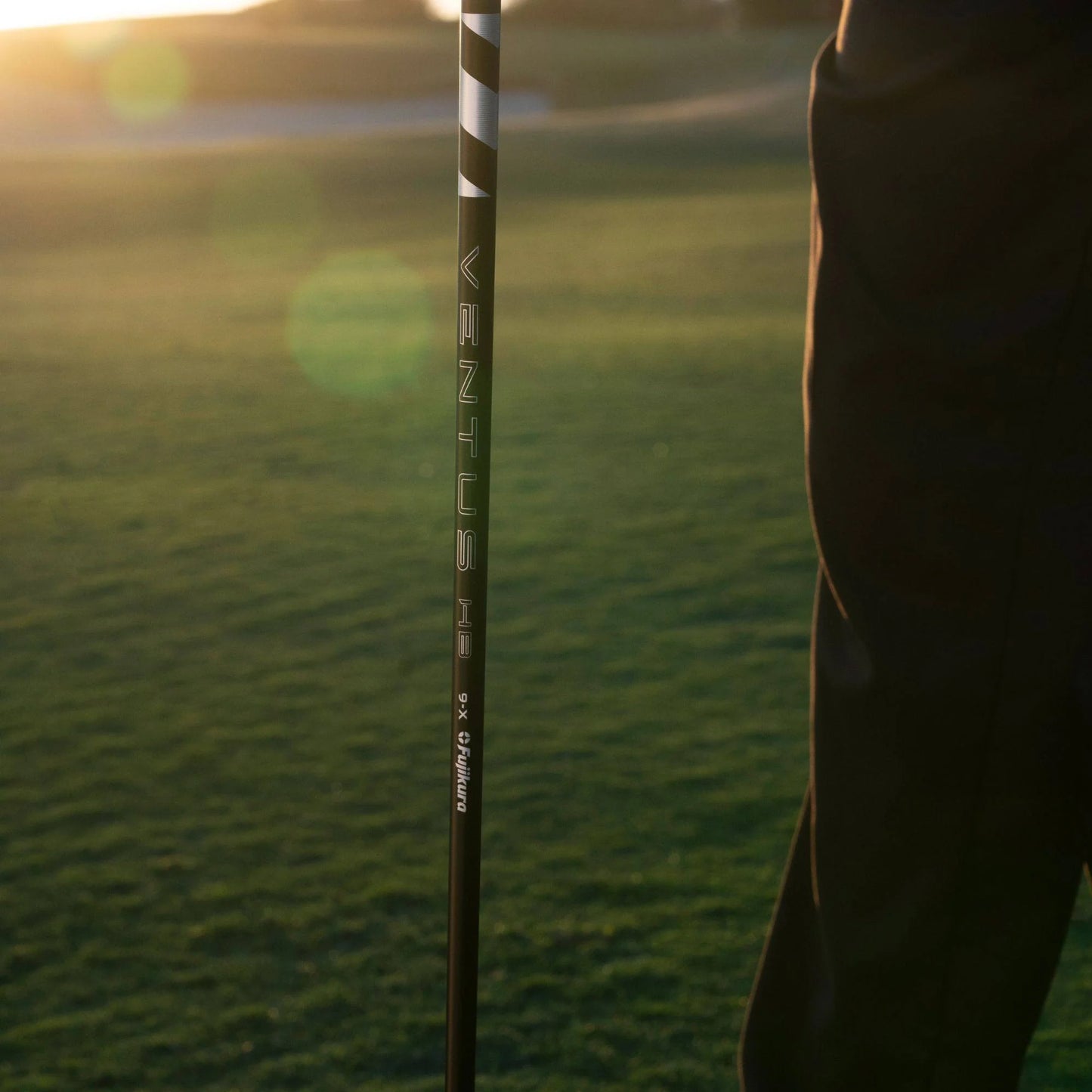 FUJIKURA VENTUS 'VELOCORE' + BLACK HYBRID SHAFT