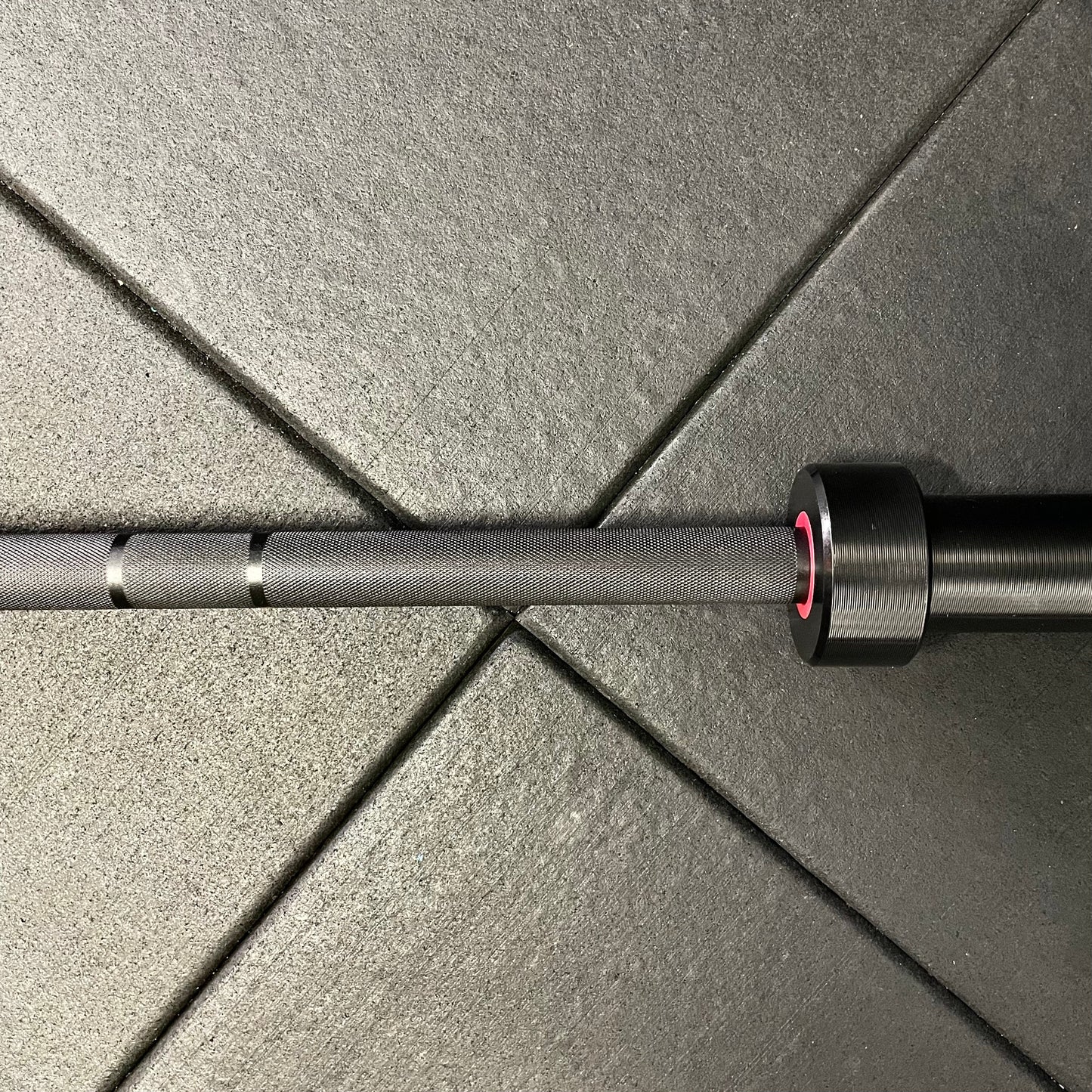 YAKKA STRENGTH THE PITMAN BAR - CERAKOTE / BLACK ZINC