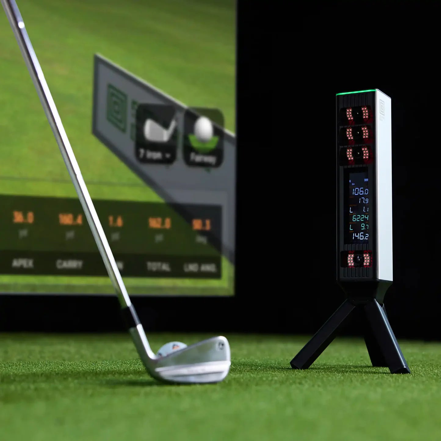 SQUARE GOLF OMNI LAUNCH MONITOR
