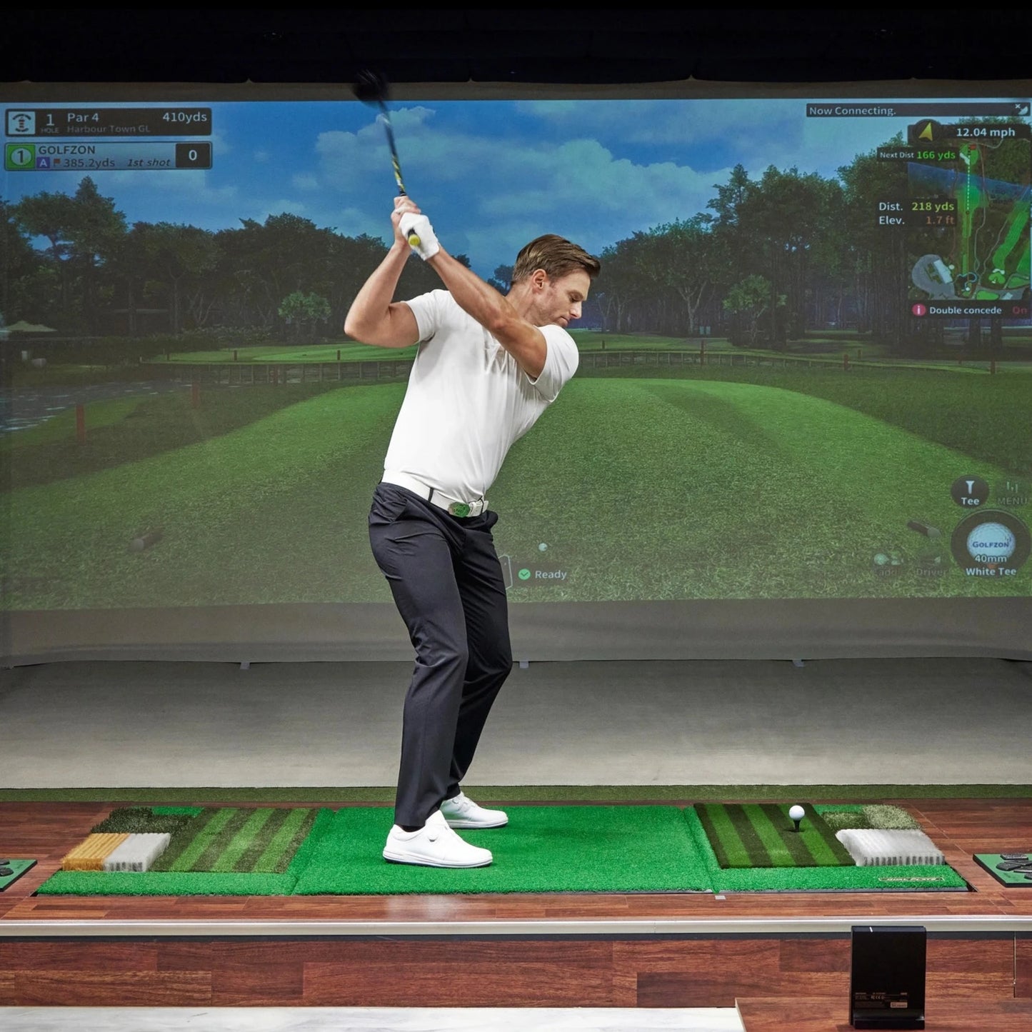 GOLFZON WAVE SIMULATOR & LAUNCH MONITOR