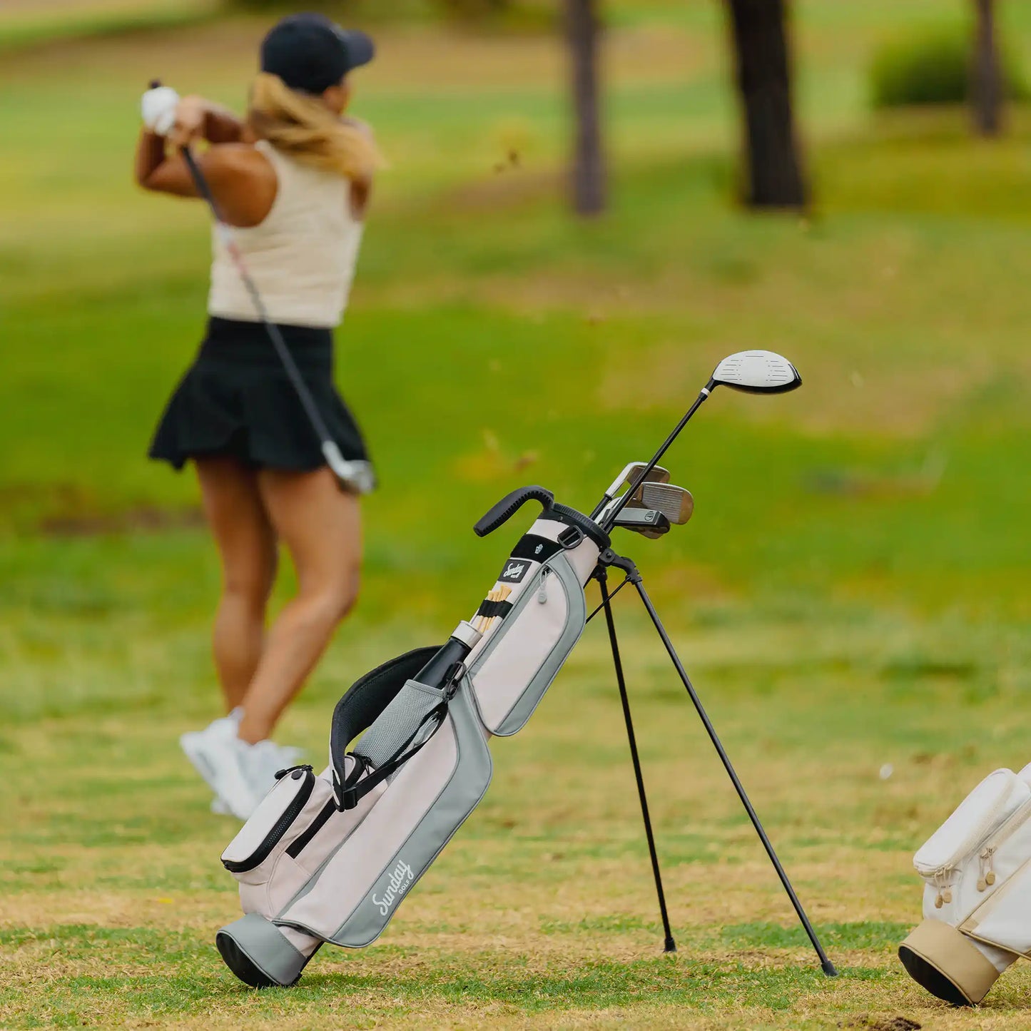 SUNDAY GOLF LOMA STAND BAG - FLAMINGO