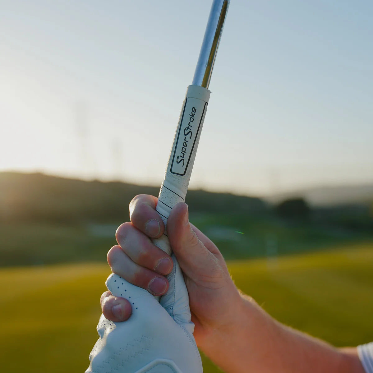 SUPERSTROKE REVL COMFORT GOLF GRIP - WHITE