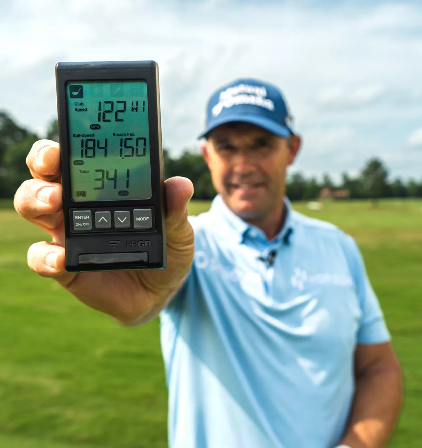 PRGR BLACK PORTABLE LAUNCH MONITOR
