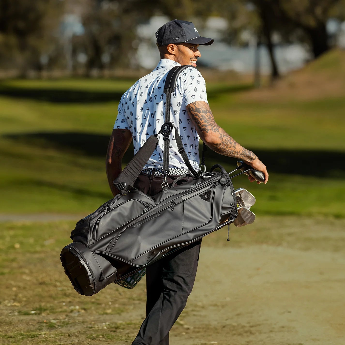 SUNDAY GOLF RYDER S-CLASS STAND BAG - BLACK