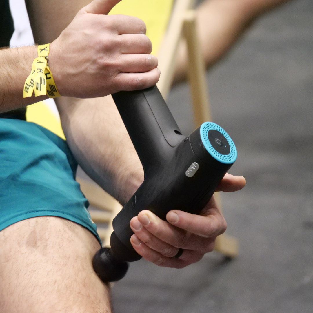 FLOW PRO PERCUSSION MASSAGE GUN